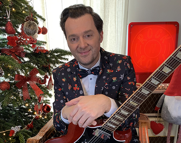 Karácsony és rock and roll: megjelent Kőváry Péter új lemeze