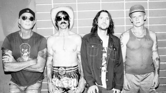 Végighallgatható az új Red Hot Chili Peppers: „Az isteni kozmoszra hangoltuk az antennáinkat”