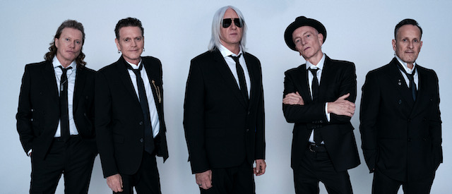 Def Leppard: friss klip a stadionturnéről, májusban Budapesten a Mötley Crüe-vel
