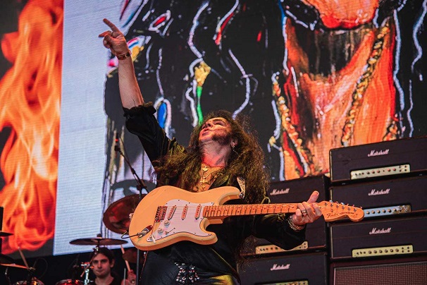 Soto szerint Yngwie nem volt hajlandó színpadra lépni, amíg ő nem hagyta el a klubot