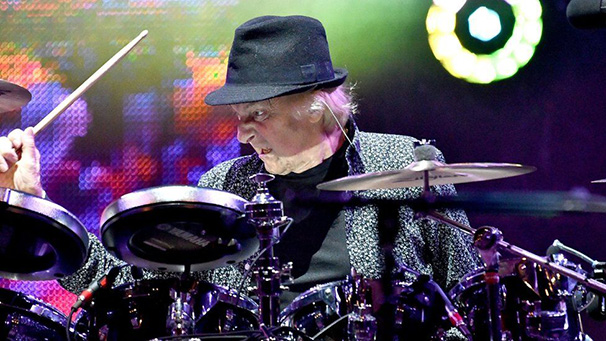 72 éves korában elhunyt Alan White