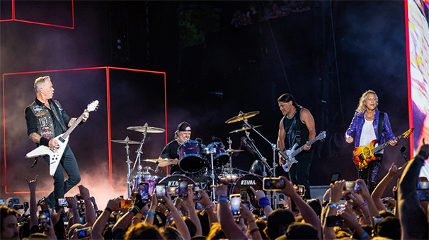Metallica: hivatalos Blitzkrieg a floridai old school koncertről