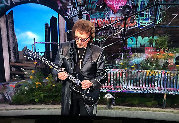Új lemezt tervez Tony Iommi, de jön a Martin-féle box set is