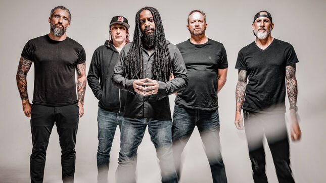 Pénteken itt az új Sevendust, nézd meg a Superficial Drug klipjét!