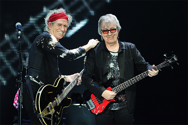 Bill Wyman is felbukkan a Rolling Stones új lemezén
