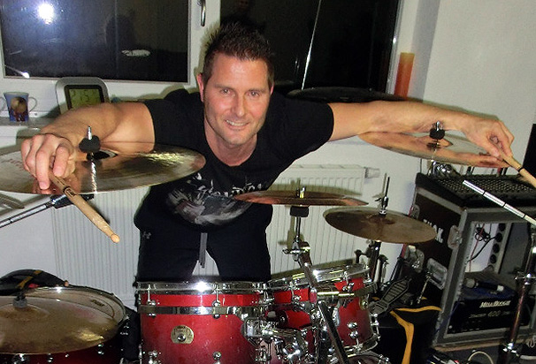 Meghalt Axel Blaha