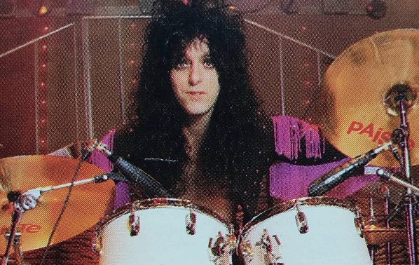 Meghalt Steve Riley