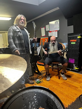 Két Down-dalt is írt a napokban Kirk Windstein és Pepper Keenan