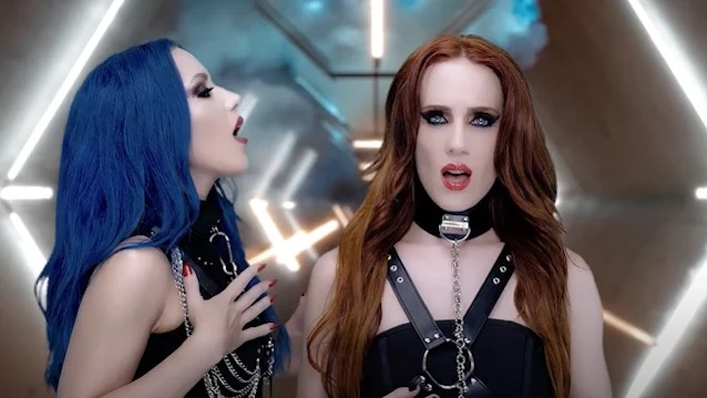 Alissa White-Gluzzal közös klippel jelentkezett Simone Simons