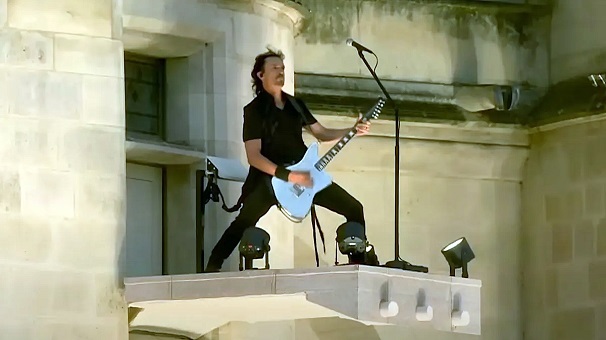 Single-ként is kihozta az olimpián játszott Mea Culpa (Ah! Ça ira!) dalt a Gojira