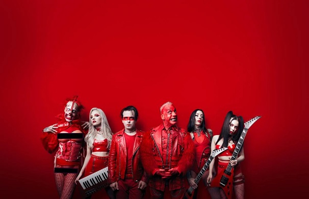 Az MVM Dome-ban is fellép önálló arénaturnéján a Rammstein frontembere