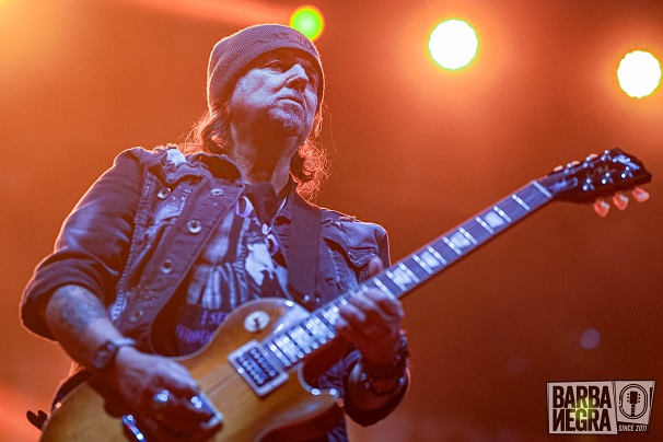 Phil Campbell And The Bastard Sons: „Hidd el, néha képes vagyok rettenetesen rosszul is játszani”