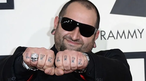 Elhunyt Aaron Rossi