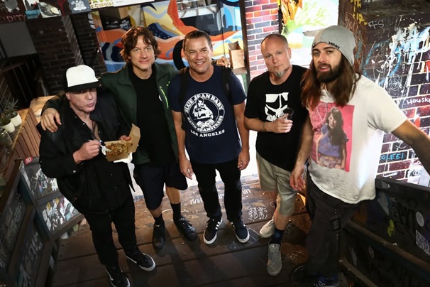 Június 17-én Budapesten lép fel az Ugly Kid Joe
