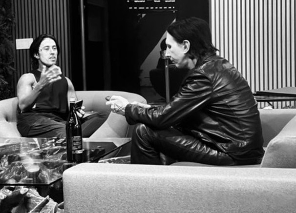 God Is A Weapon: Marilyn Manson vendégeskedik a Falling In Reverse új dalában