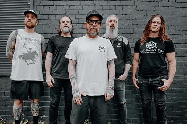 Hét év után távozik az In Flames soraiból Tanner Wayne