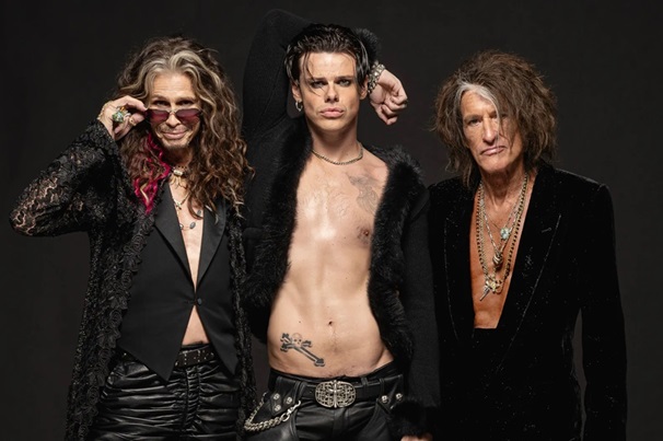 Először került fel a brit albumlisták élére az Aerosmith