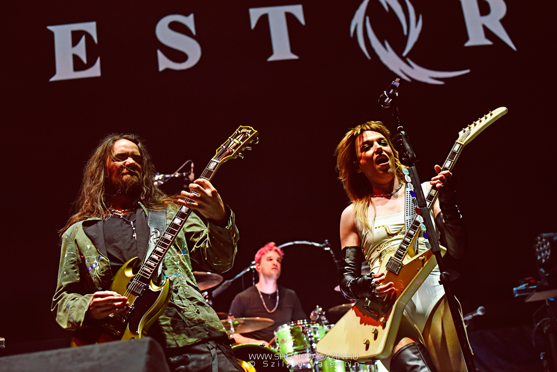 Halestorm: „Nem akármilyen élmény farkasszemet nézni tízezer Maiden-pólós fanatikussal”