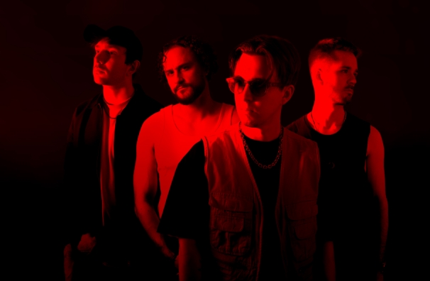 Önállóan érkezik az Analog Music Hallba a Solence