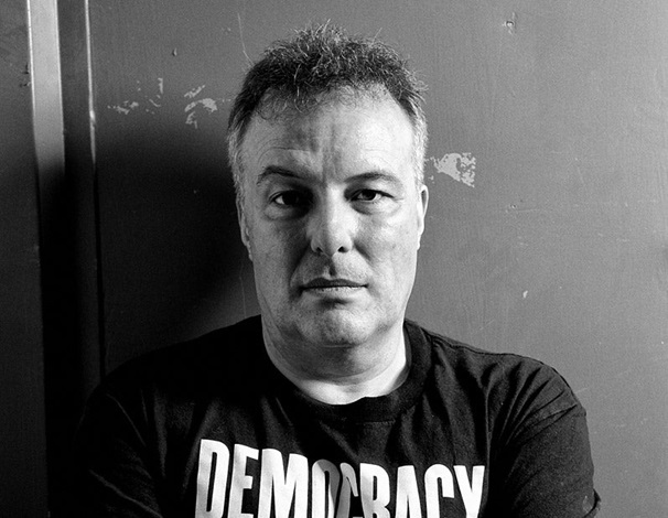 Stroke-on esett át Jello Biafra