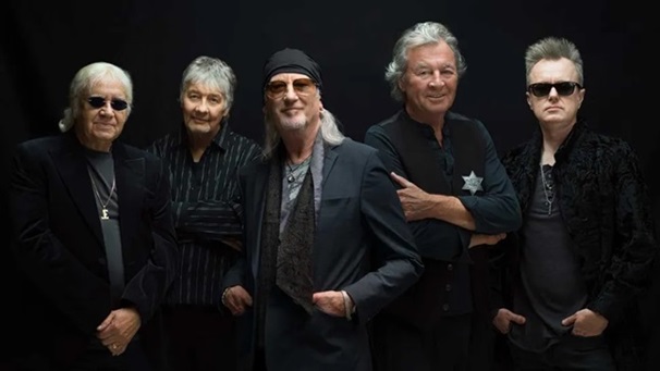 Arrogant Boy: itt a Splat! album első dala a Deep Purple-től