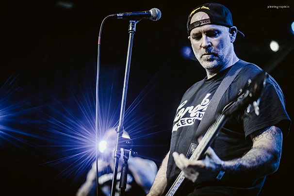 wisdominchains_2