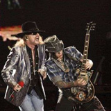 Axl nem békül Slash-sel