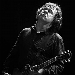 Csak a családtagok voltak jelen Gary Moore temetésén