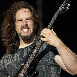 Dream Theater: remekül megy a munka a fantommal