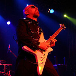 Kétgitáros bandává vált a Rhapsody Of Fire