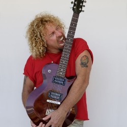 Sammy Hagar visszavágyik a Van Halenbe
