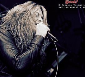 Nyáron jelenik meg Sebastian Bach új lemeze