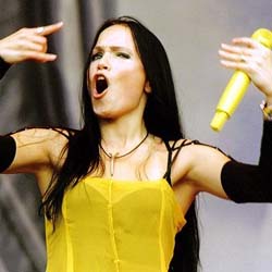 Tarja nem véleményezi az Anette-féle Nightwisht