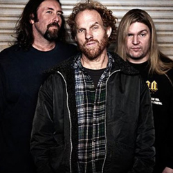 Corrosion Of Conformity: júniusi koncert, októberi lemez