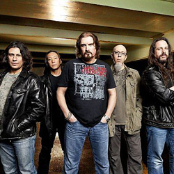 Hallgasd meg az első új Dream Theater dalt!