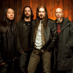 Augusztus elején Székesfehérváron lép fel a Dream Theater