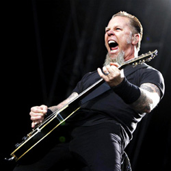 James Hetfield már több mint hétszáz új riffet írt