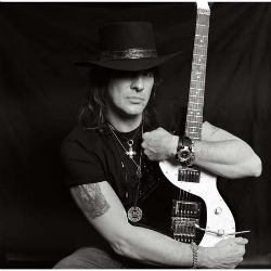 Európában már Richie Sambora gitározik majd a Bon Joviban