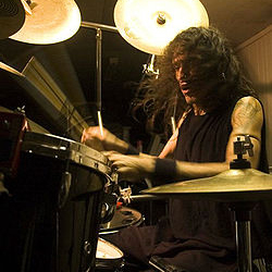 A hármas Terrorizer lemezen tér vissza Pete Sandoval