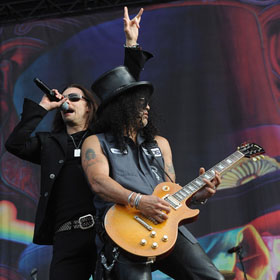 Élő DVD-t ad ki Slash és Myles Kennedy