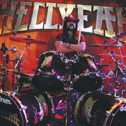 Vinnie Paul és társai feldemózták a hármas lemez felét