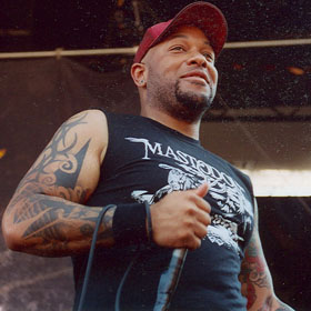 Howard Jones nélkül folytatja tovább a Killswitch Engage