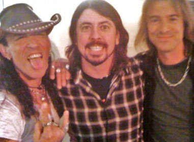 Hajmetalos legendákkal projektezik Dave Grohl
