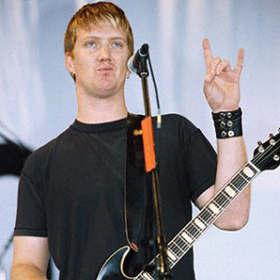 2012 elején térhet vissza a Queens Of The Stone Age