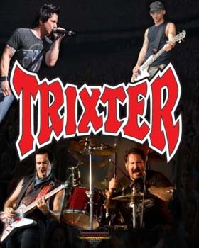 Visszatér a tinicsajok kedvenc rockbandája