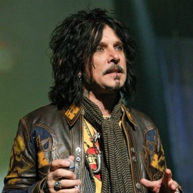 Corabi: „Semmiképp nem mennék vissza a Mötley-be”