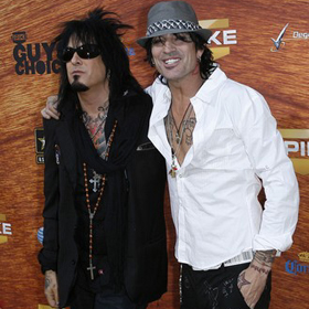 Új dalon dolgozik a Mötley Crüe