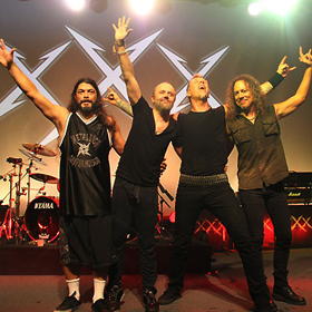 Metallica: Dio és Deep Purple tribute lemezeken szerepelnek