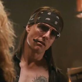 Két hajmetal örökzöldet is felénekelt Tom Cruise