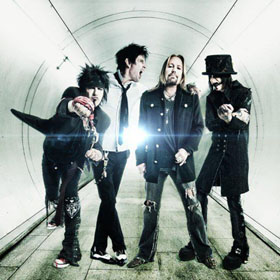 Mötley Crüe: naná, hogy szex, mi más?